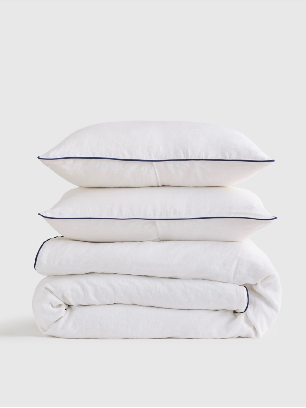 Quince European Linen Piped Duvet Cover Set, Full/Queen in White/Navy